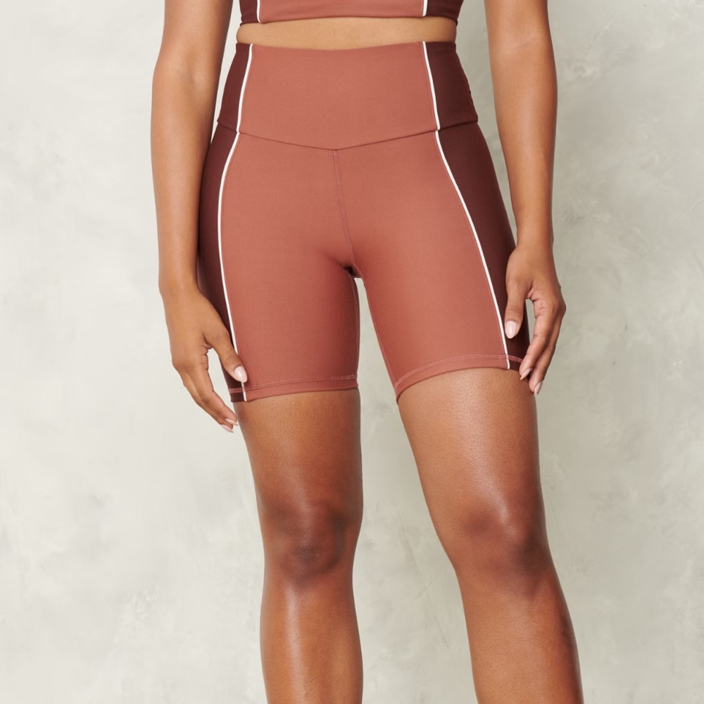 Abercrombie & Fitch YPB brown bike shorts - XS